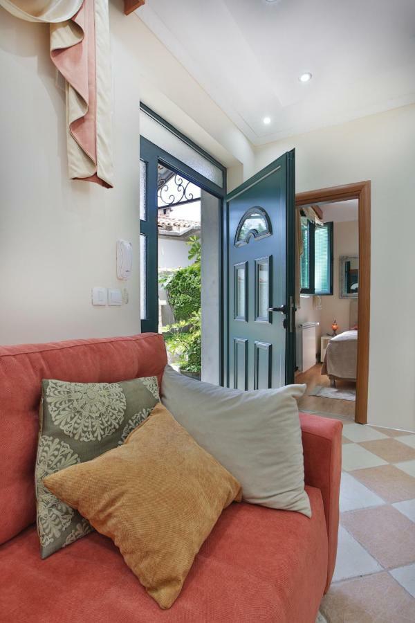 Apartments Holiday Lux Sutomore Esterno foto